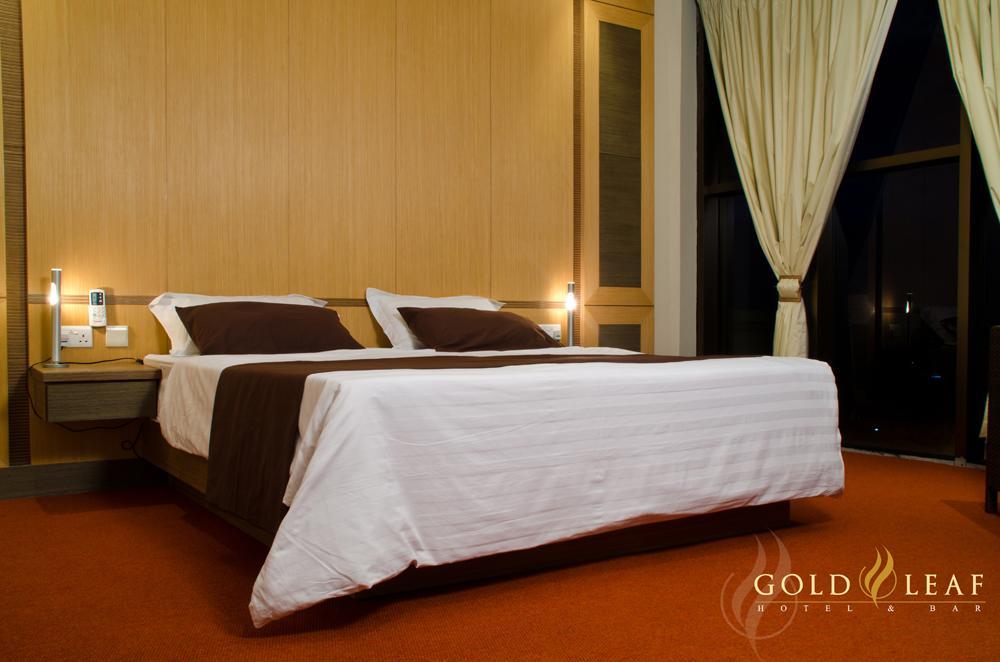 Gold Leaf Hotel & Bar Порт-Луи Номер фото