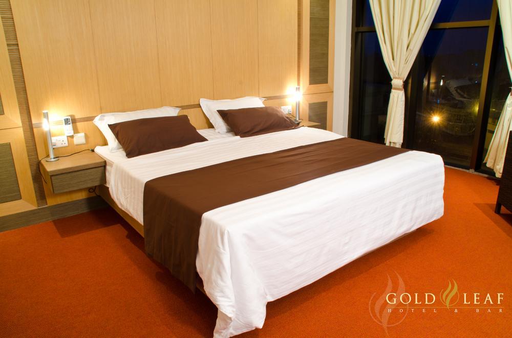 Gold Leaf Hotel & Bar Порт-Луи Номер фото